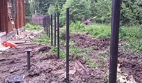 Как сделать свайный фундамент для ограждения вокруг дома
